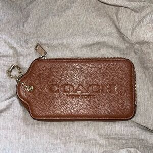 Coach XL hangtag wristlet/wallet